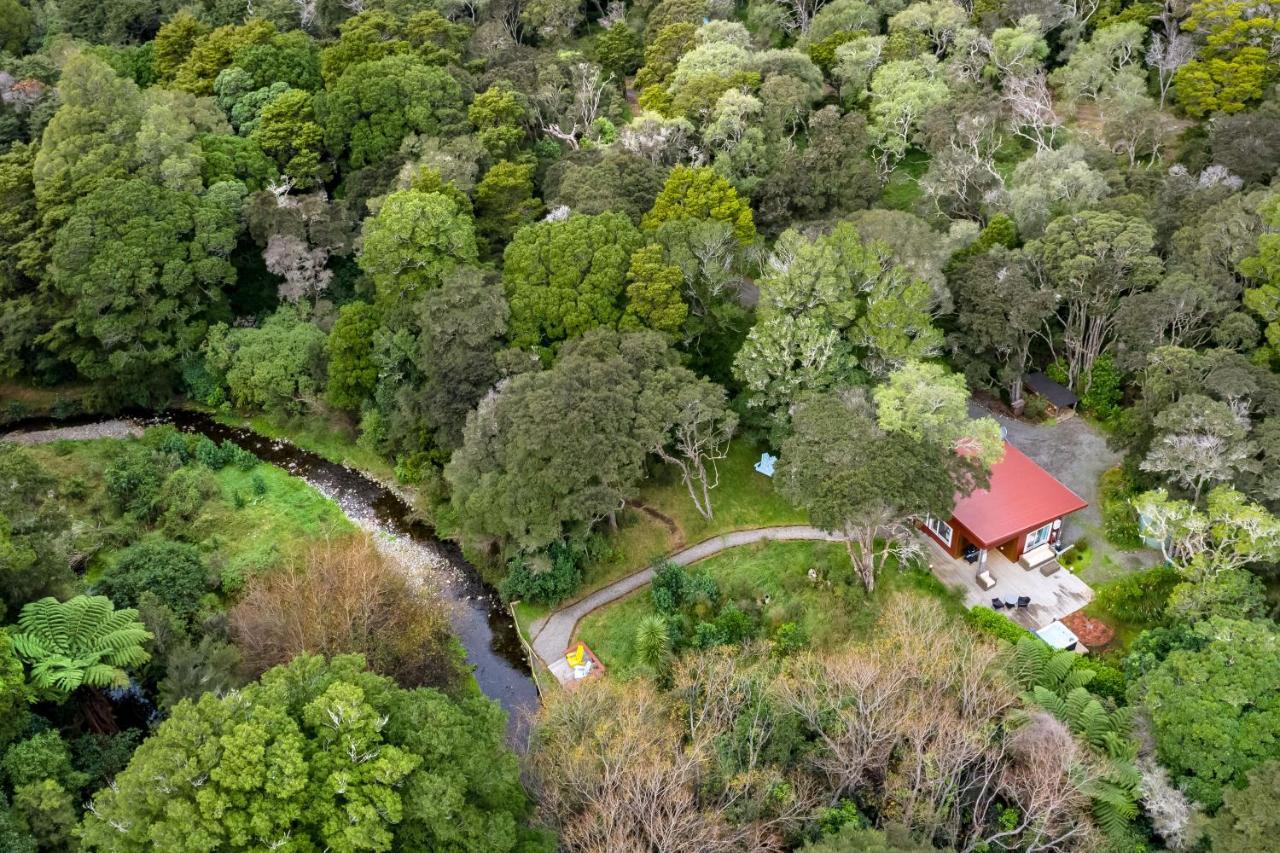 Вилла The Glade Pahautea Экстерьер фото
